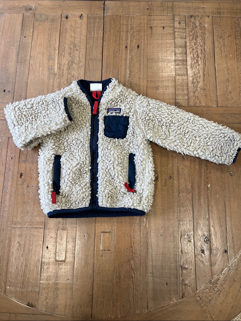 Patagonia retro-x high pile fleece zip front jacket 12-18 months beige blue
